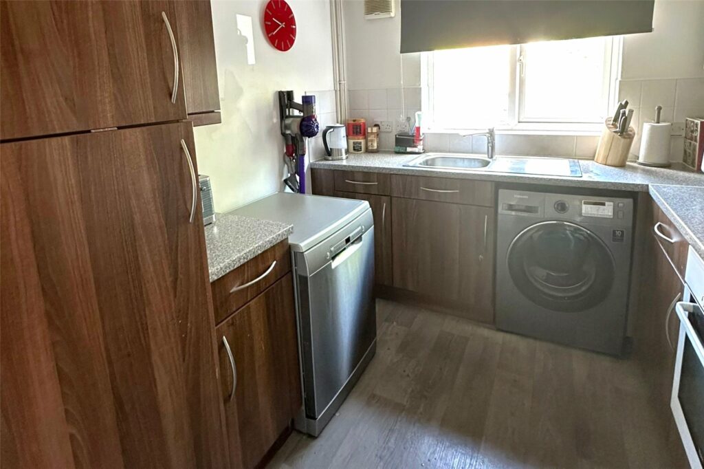 Property Image_11