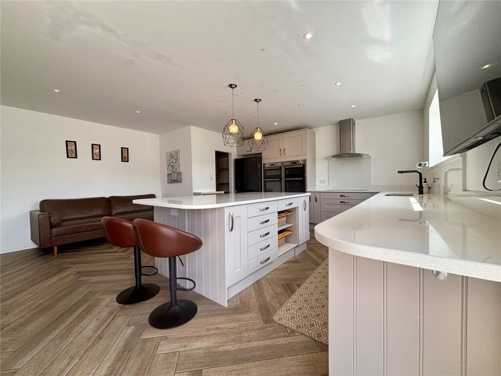 Property Image_4