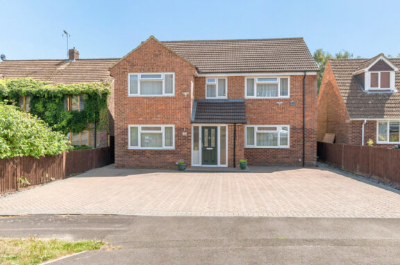 Cavalier Road Image