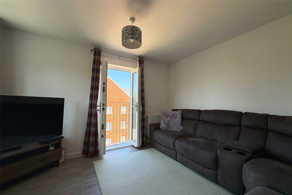 Property Image_11