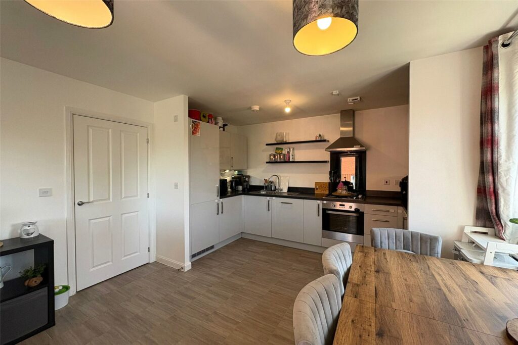 Property Image_10