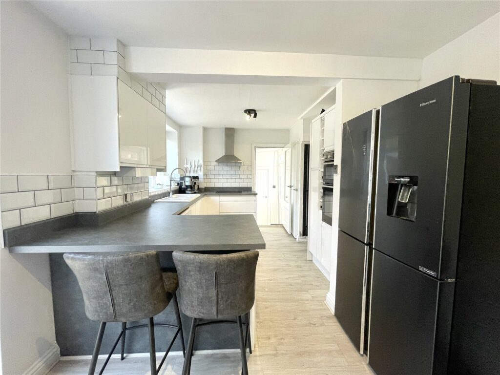 Property Image_11