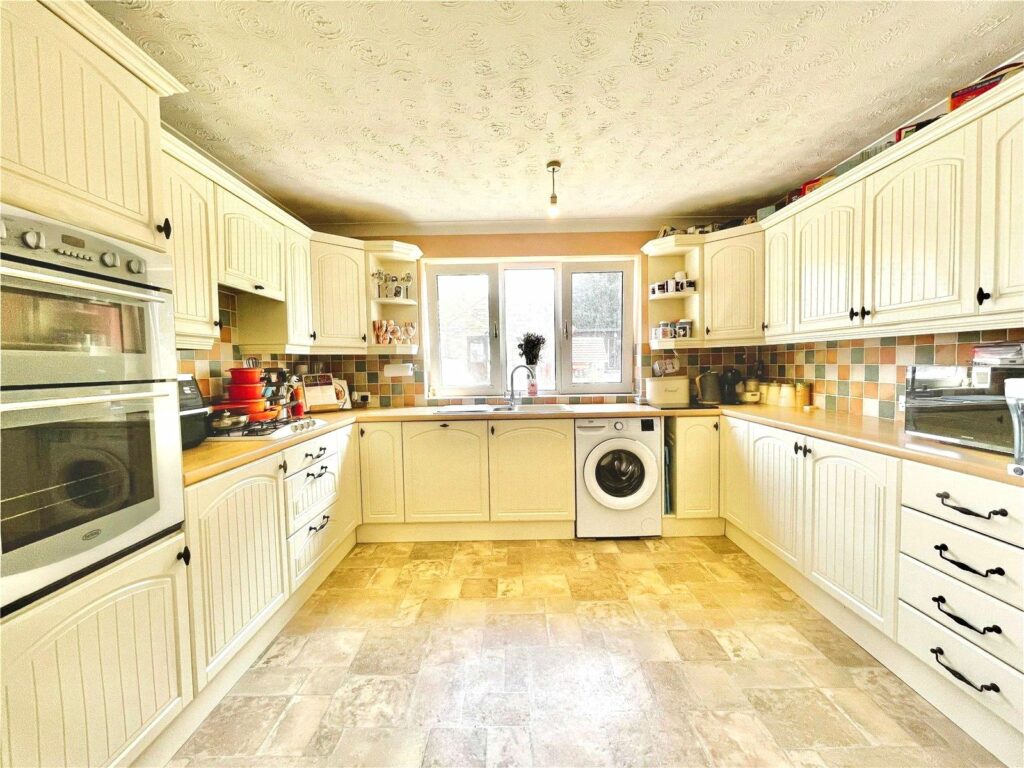Property Image_4