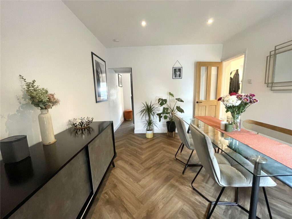 Property Image_11