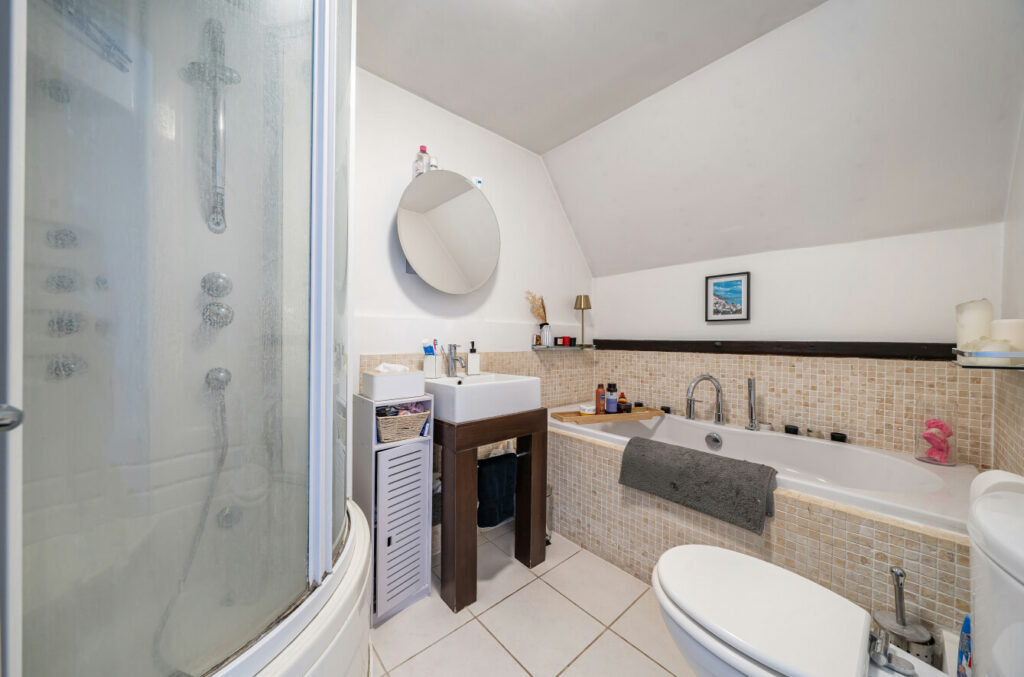 Property Image_16