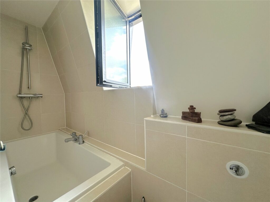 Property Image_10