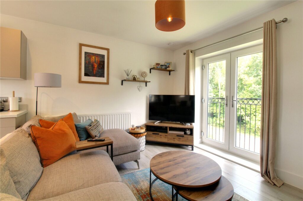 Property Image_11