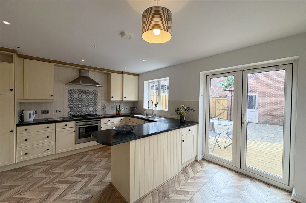Property Image_12