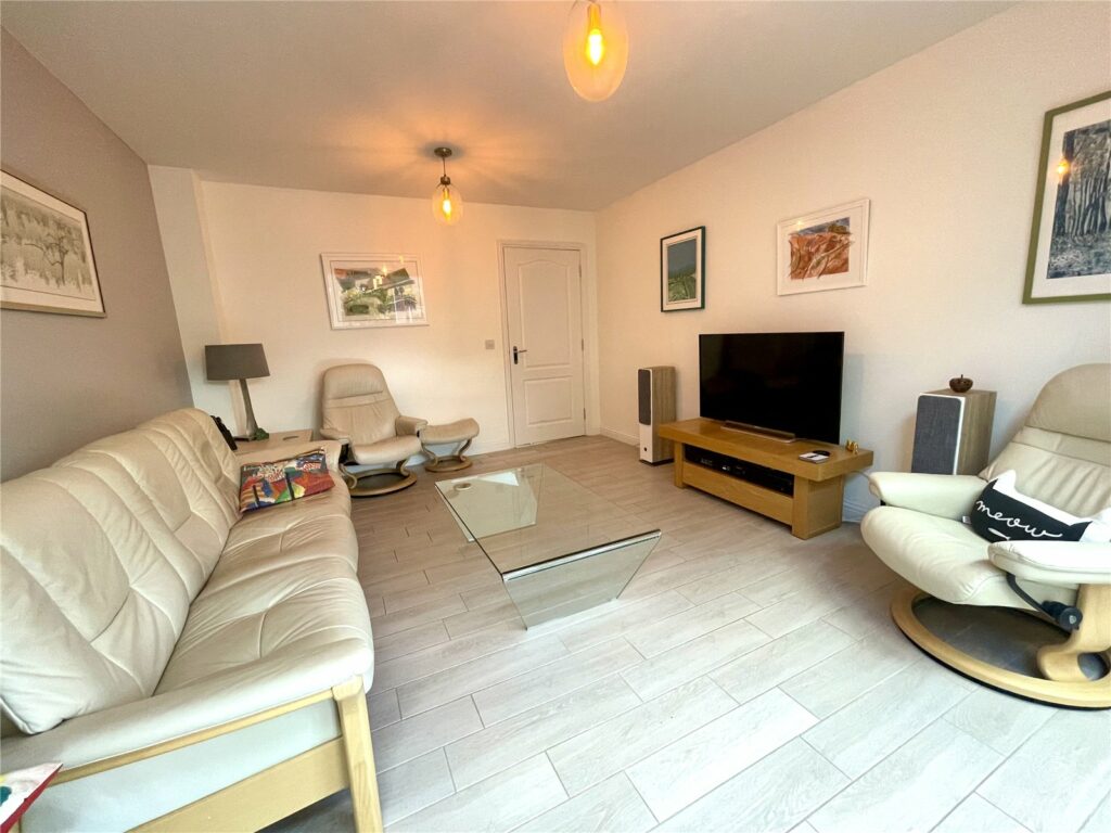 Property Image_10