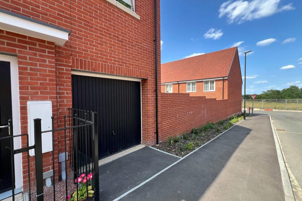 Property Image_12