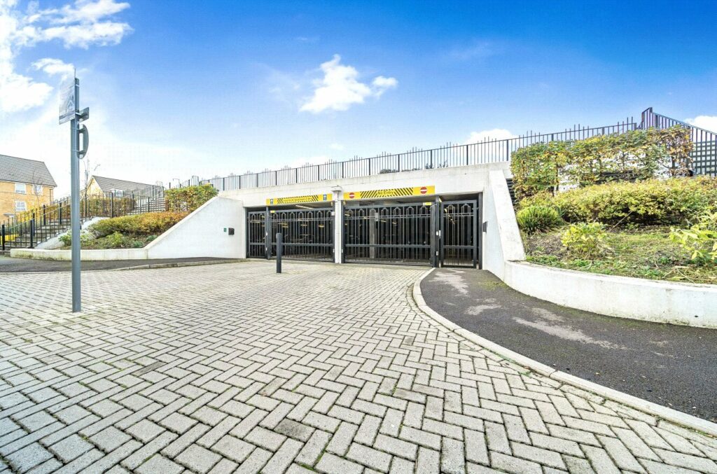 Property Image_15