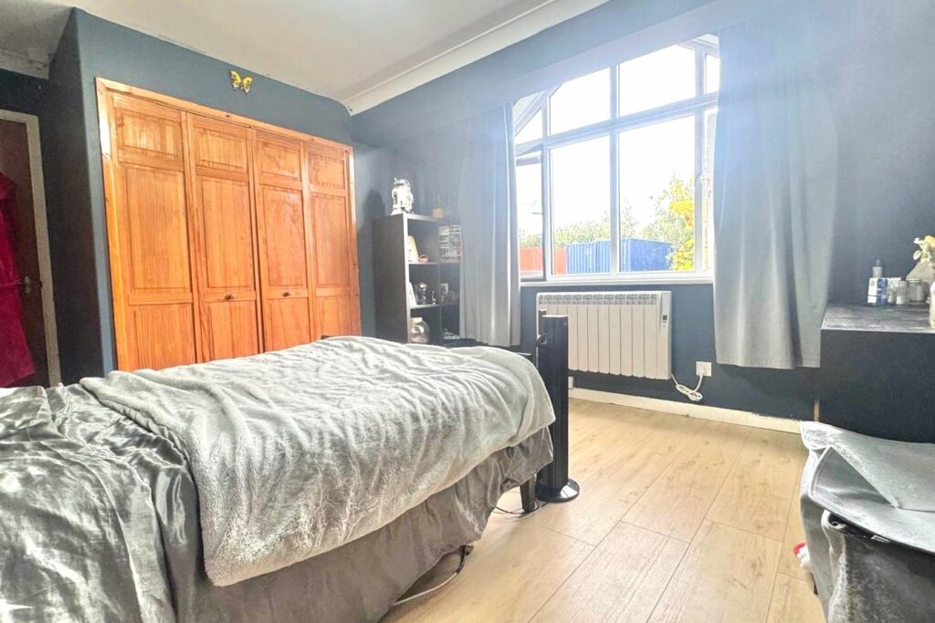 Property Image_4