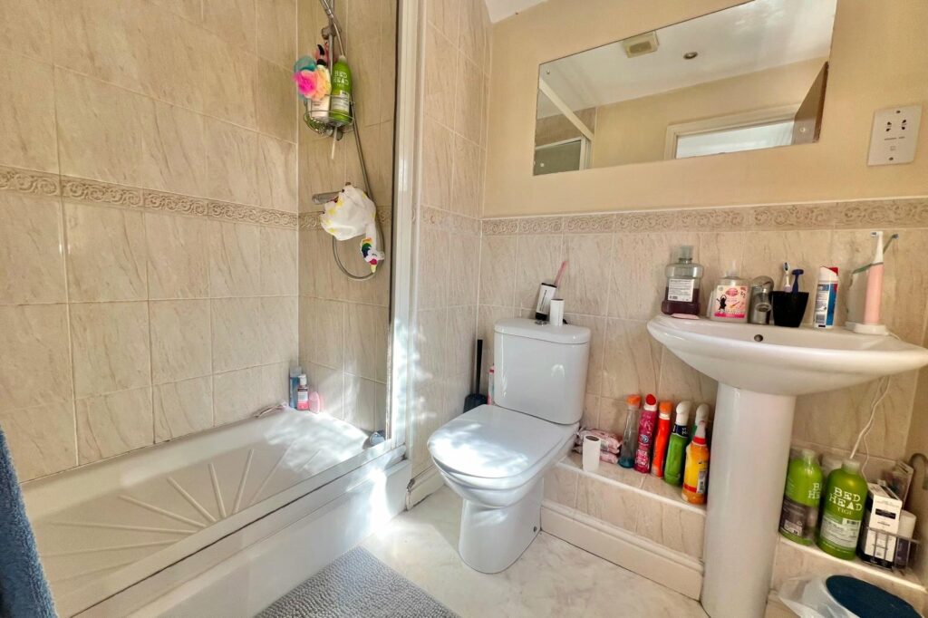 Property Image_11