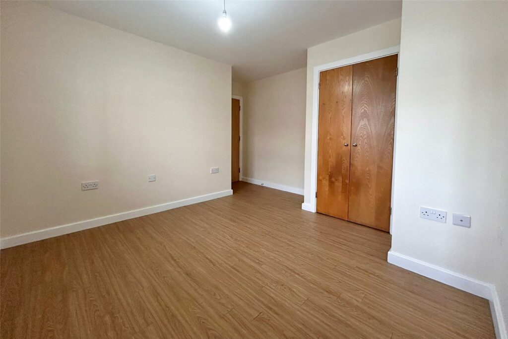 Property Image_4