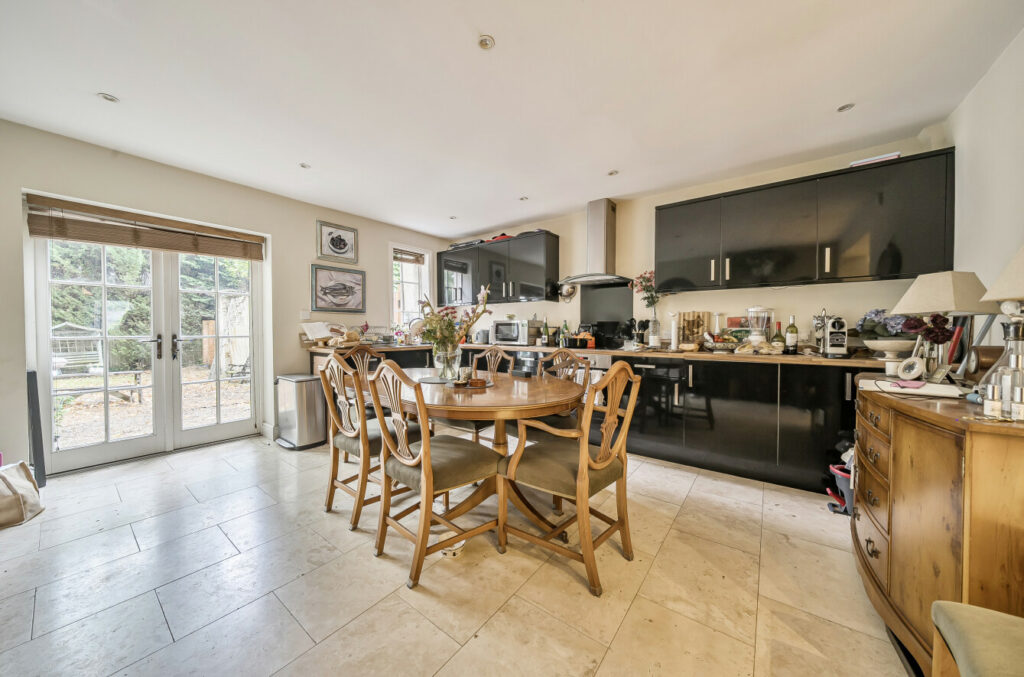 Property Image_11