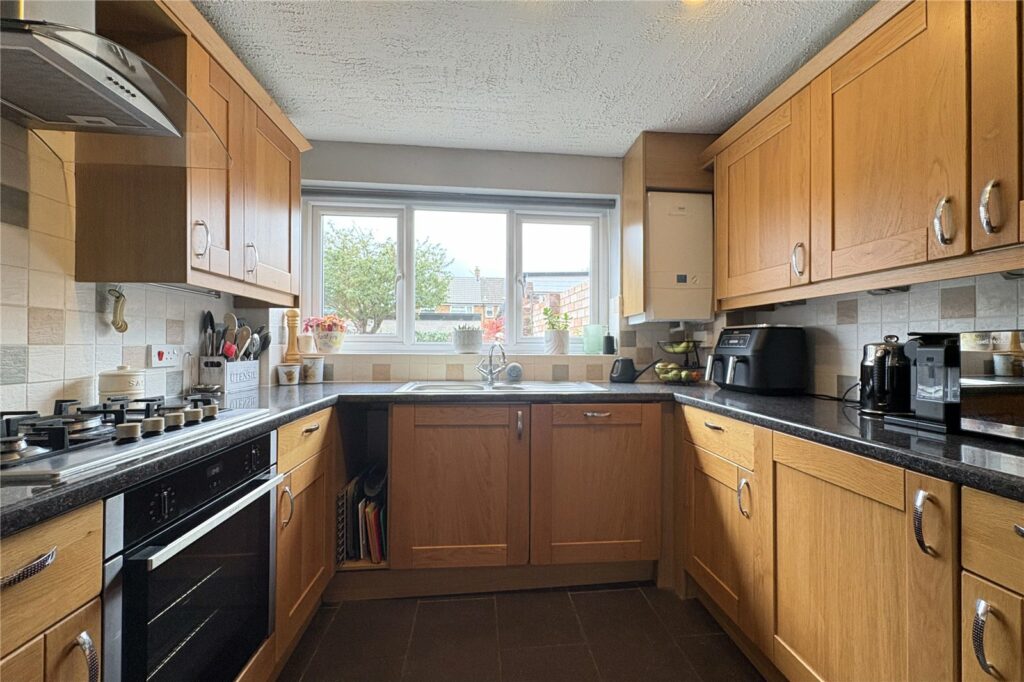 Property Image_11