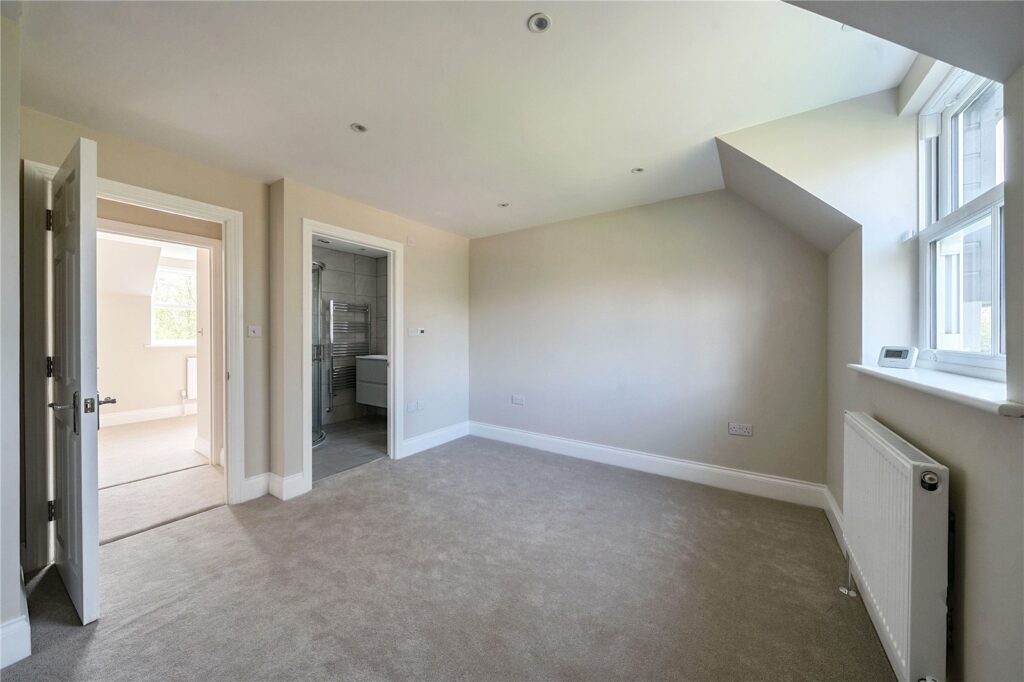 Property Image_12