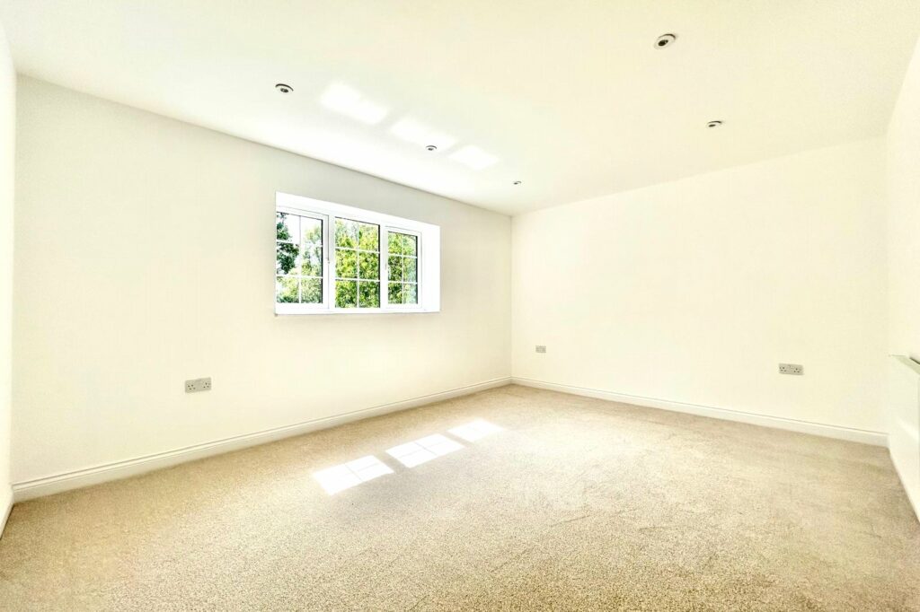 Property Image_12