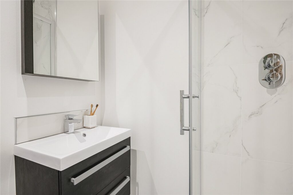 Property Image_11