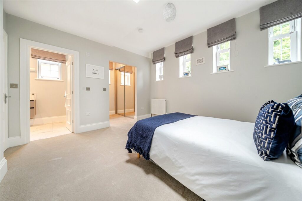 Property Image_12