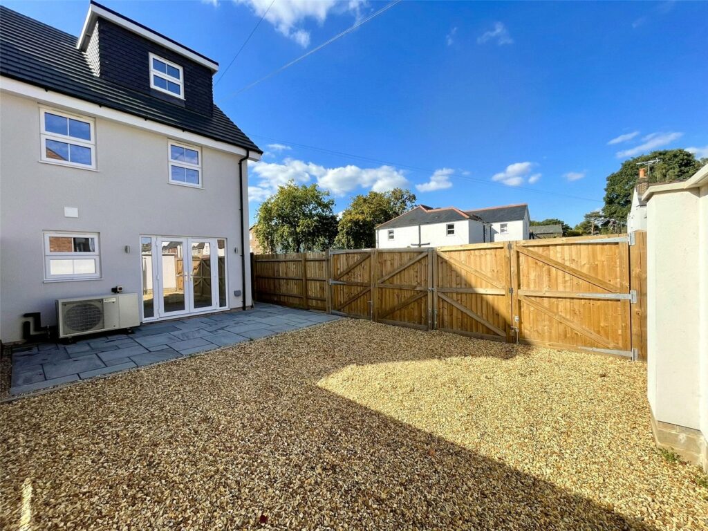 Property Image_11