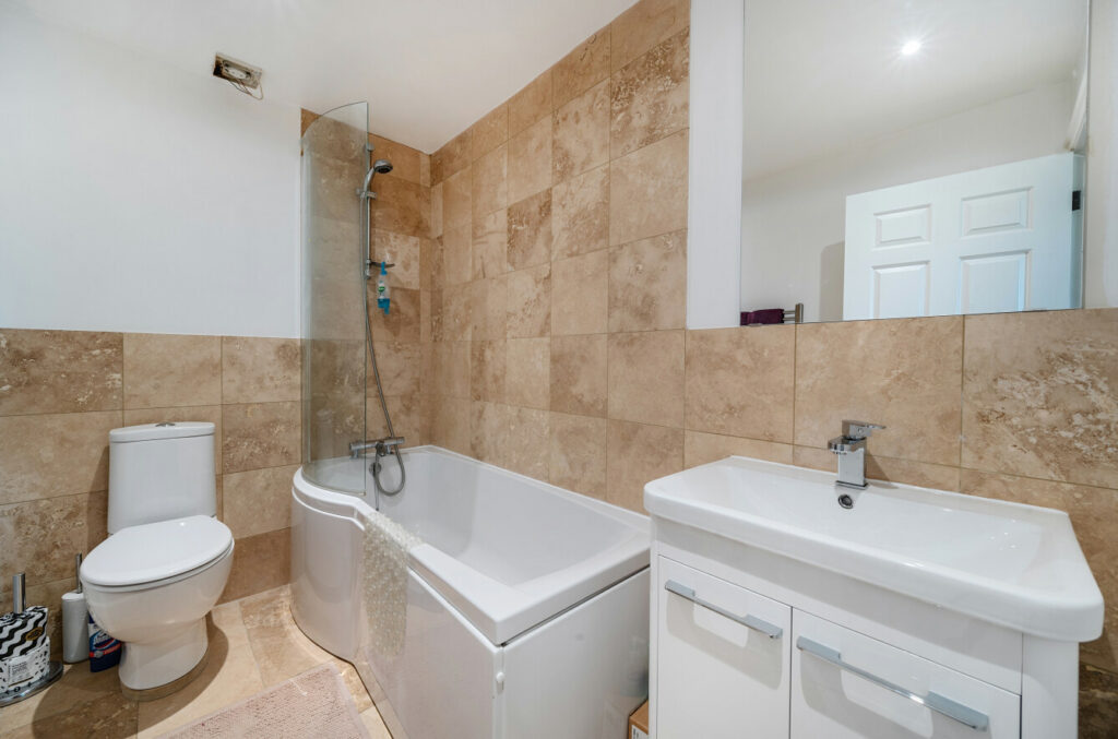 Property Image_11