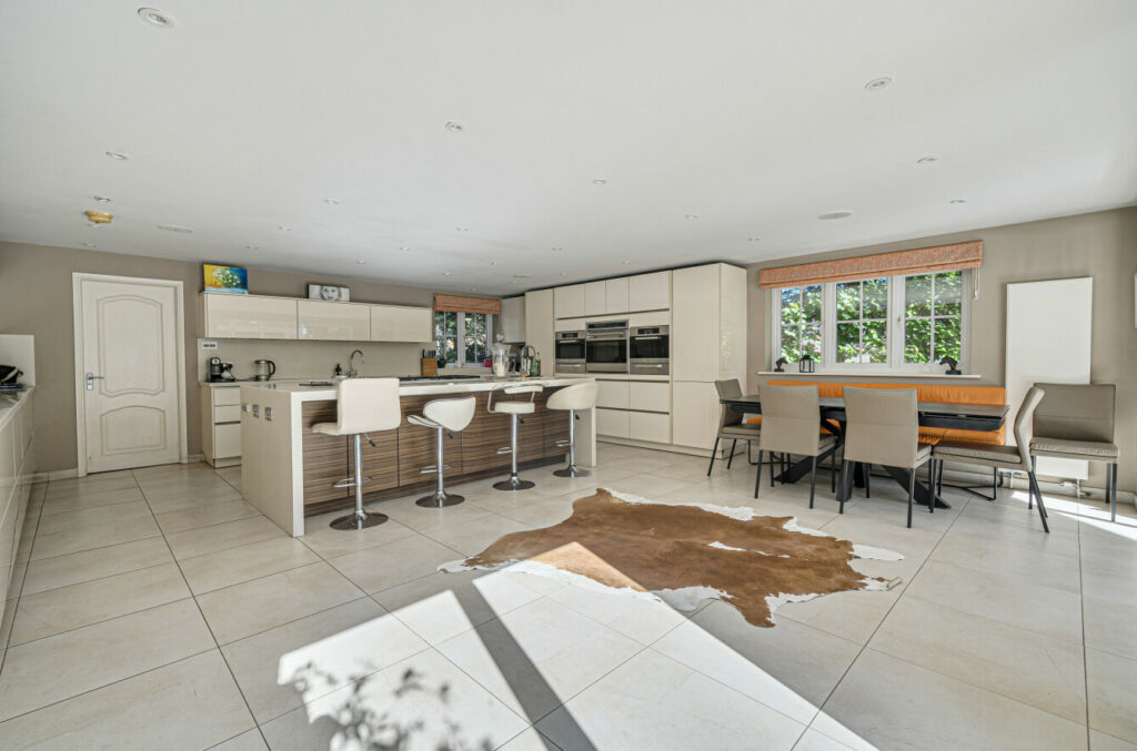 Property Image_4