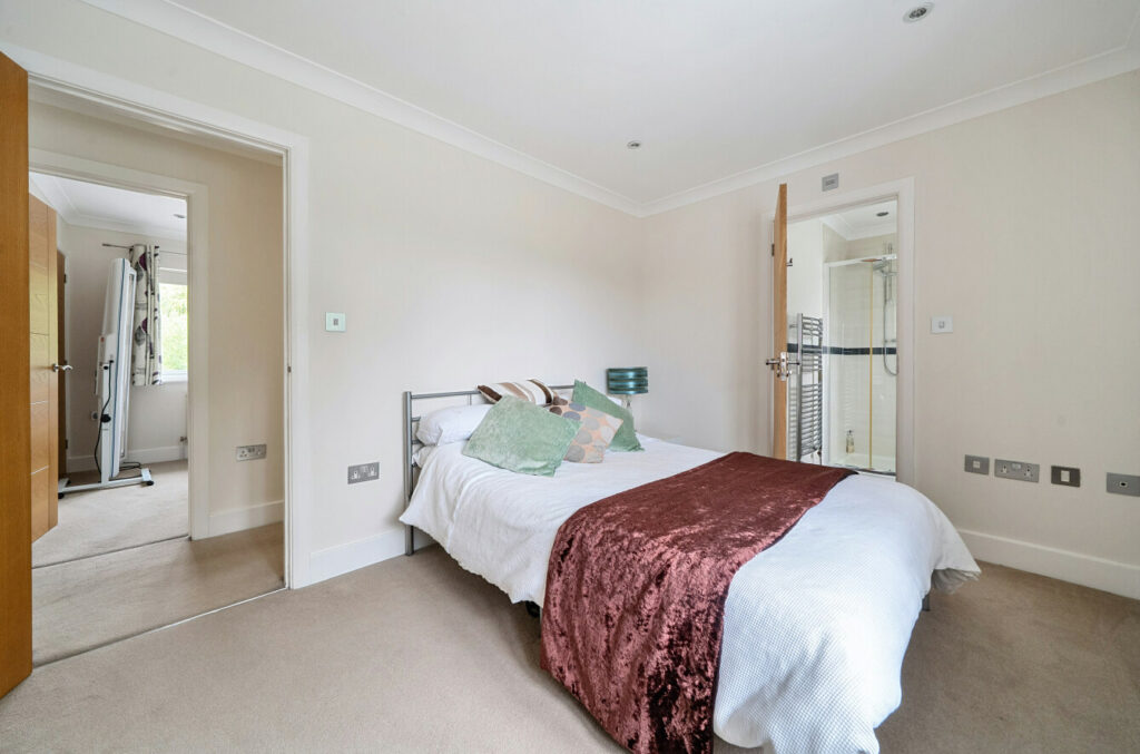Property Image_17