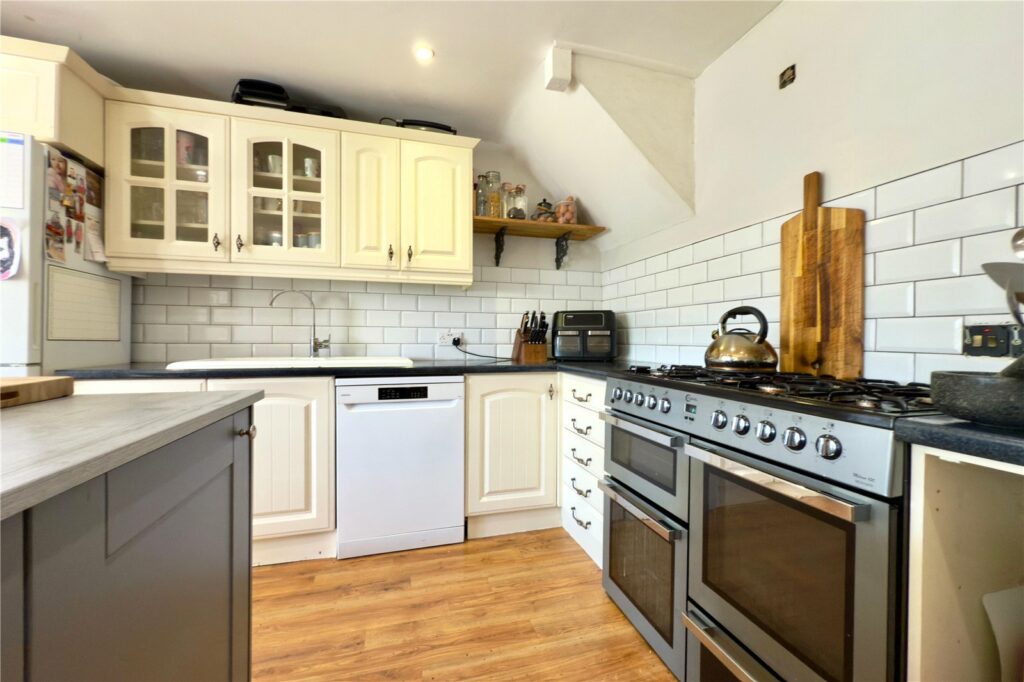 Property Image_9