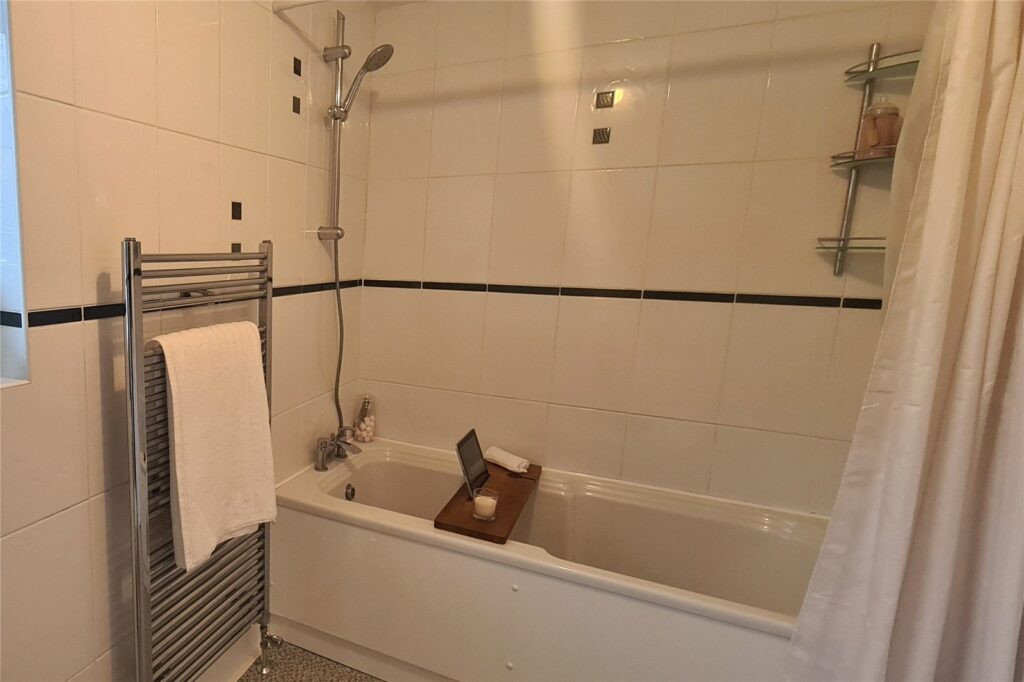 Property Image_12