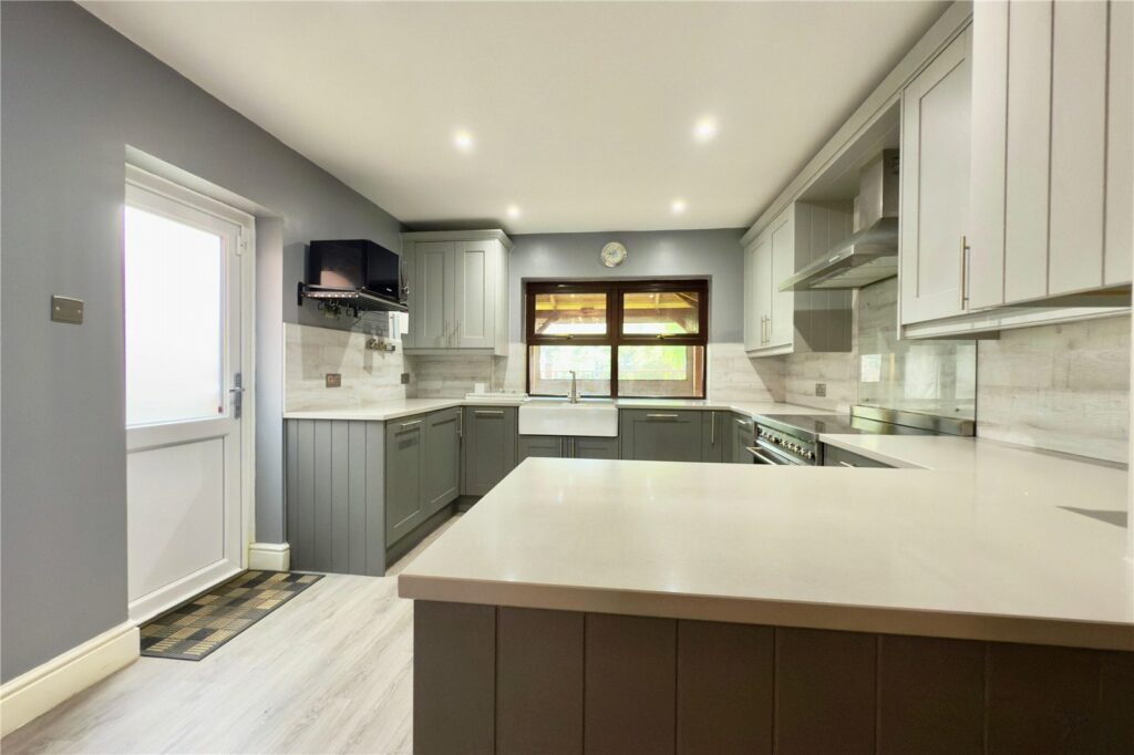 Property Image_11