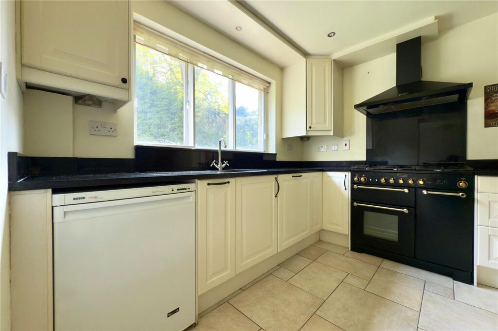 Property Image_9